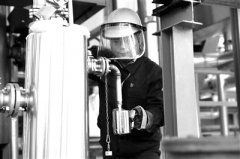 <strong>平煤神马尼龙66盐安拆投产</strong>